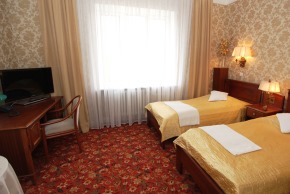 Hotel Płock, nocleg, restauracja, wyżywienie, sale, pomieszczenia konferencyjne